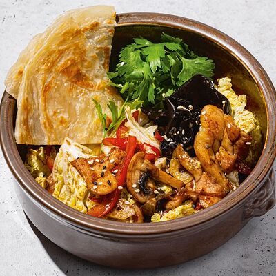 Тёплый салат с цыплёнком в Антрекот по цене 555 ₽