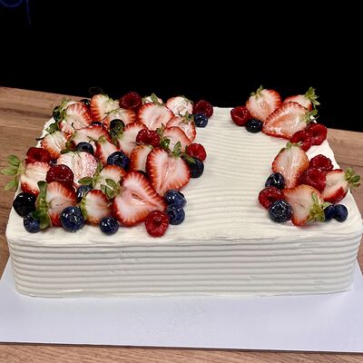 Торт Летняя поляна в Nu Natali Cakes по цене 7500 ₽