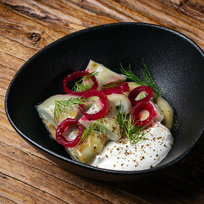 Малосольные грузди со сметаной в Чешуя по цене 710 ₽