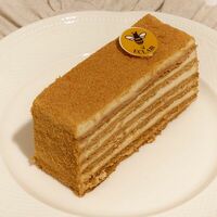 Торт медовик в Eclair