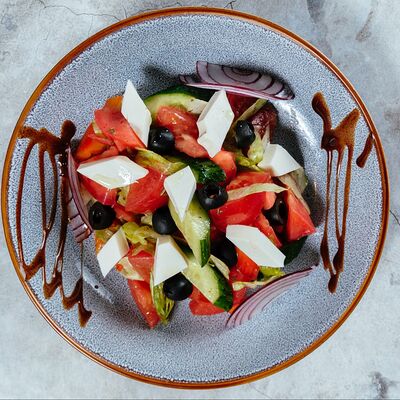 Салат Греческий в Старый Город по цене 375 ₽