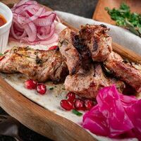 Шашлык из свиной шеи в БульВар