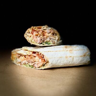Шаурма с курицей в Тандырофф по цене 360 ₽