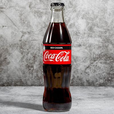 Coca-Cola в Qlo по цене 370 ₽