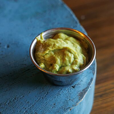 Соус Гуакамоле в Lars Vegans по цене 140 ₽