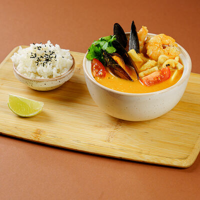 Том ям х в Sweet Joy Cafe по цене 649 ₽