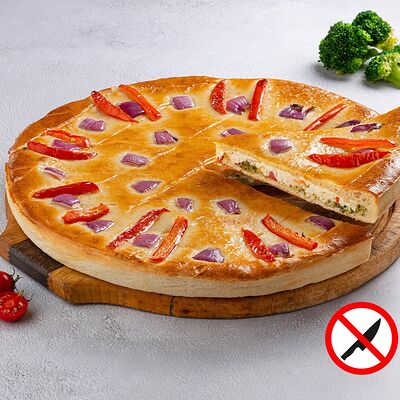 С курицей и брокколив Чао пицца по цене 1800 ₽