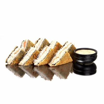 Ролл Сэндвич хот с лососем в темпуре в Суши ням по цене 638 ₽