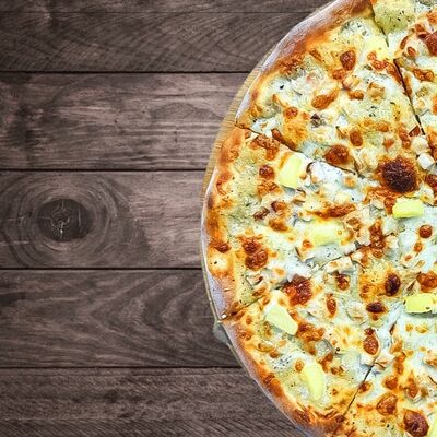 Пицца Гавайская в PIZZA LAB по цене 620 ₽