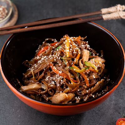 Соба с курицей в Шашлык юга Краснодар по цене 510 ₽