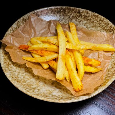 Картофель фри в Vinokurov karaoke rest по цене 293 ₽