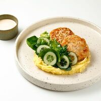 Котлеты из индейки с картофельным пюре в Biggies