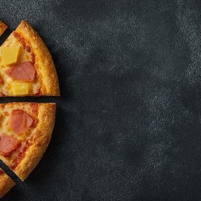 Пицца Гавайская в Mama miya по цене 799 ₽