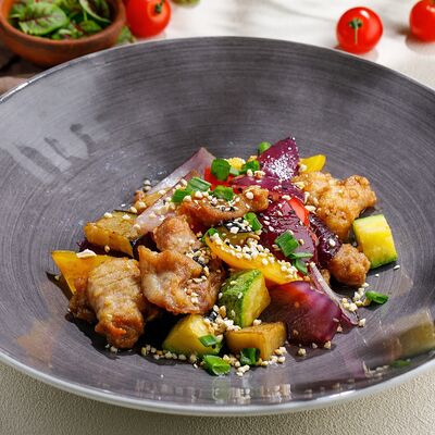 Цыпленок Кунг Пао в Чайхана Пахвала по цене 690 ₽