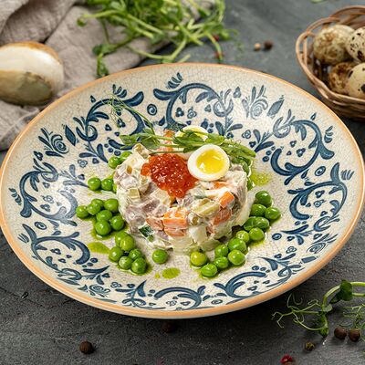 Салат Оливье с говяжьим языком в Сорренто по цене 515 ₽