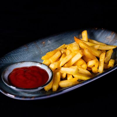 Картофель фри в Imna Lounge по цене 350 ₽