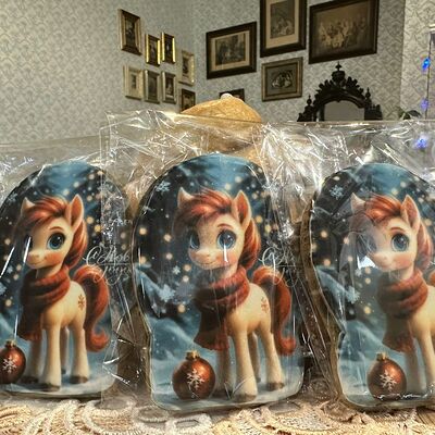 Пряник Варежка в Самовар на Минусинской по цене 238 ₽