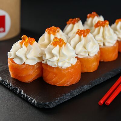 Филадельфия люкс в Seafood Sushi по цене 1788 ₽