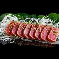 Татаки из тунца в Lucky Fish