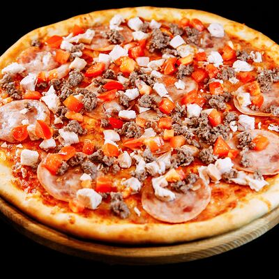 Пицца Мясная 32 см в Yesh Pizza по цене 665 ₽