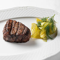 Филе миньон в Dodici Grill