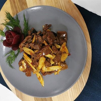 Говядина с бамбуком в Харбин по цене 1688 ₽