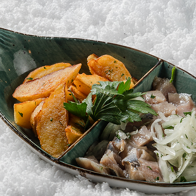 Сельдь слабого посола с картофелем в Ермолаевъ спорткомитет по цене 440 ₽