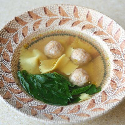 Куриный суп с фрикадельками и домашней пастой в Romanico по цене 780 ₽