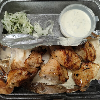 Шашлык из куриного филе в Жан Клод Мангал по цене 550 ₽