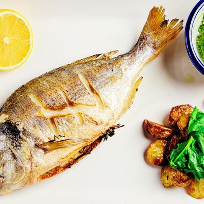 Дорадо с картофелем на углях в Шашлычный Домик по цене 950 ₽