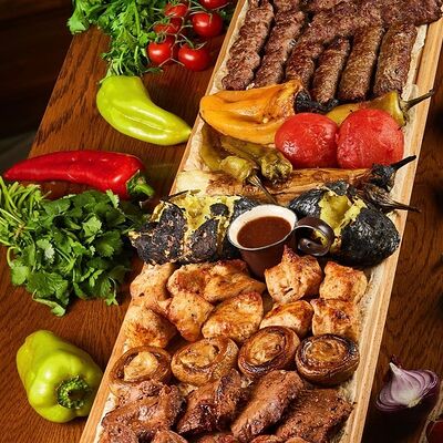 Царь мяса в Мясье House по цене 6940 ₽