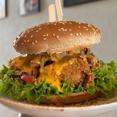 Стрипс бургер в Красножар по цене 860 ₽