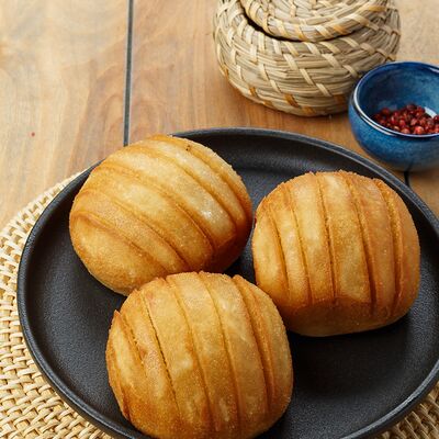 Жареная пампушка/炸馒头 в Шикэ по цене 95 ₽