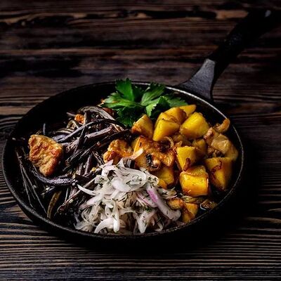 Жареха. Папоротник с индейкой в The Kabak по цене 710 ₽