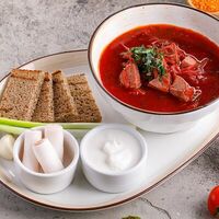 Борщ традиционный в Вкусновица