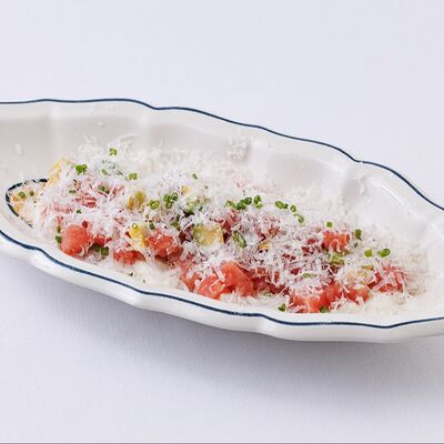 Тартар из тунца в Mela по цене 1020 ₽