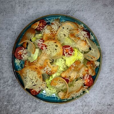 Салат Цезарь с Курицей в Nekо по цене 490 ₽