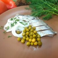 Филе сельди с луком и зеленым горошком в СССР