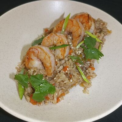 Рис чесночный с креветками в Сытый мишка по цене 575 ₽