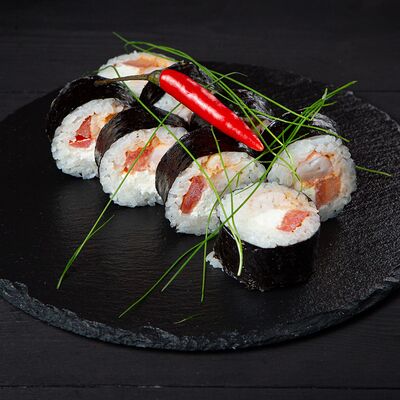 Том Ям ролл в Sushi n roll по цене 808 ₽
