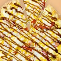 Пицца Сырный цыпленок в Cheddar Pizza