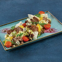 Мясной салат с сыром монт блю в Пицца Пи