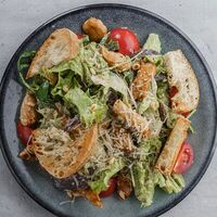 Цезарь с курицей в Salsa Pizza & Pasta