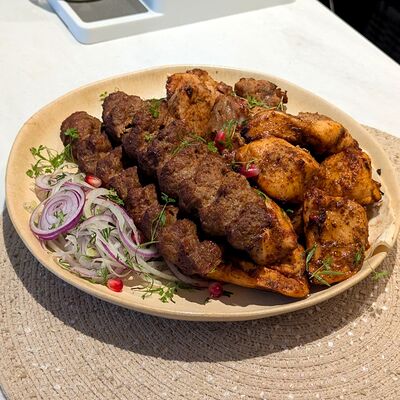 Ассорти из шашлыка 1,2 кг в Кинкали по цене 3875 ₽