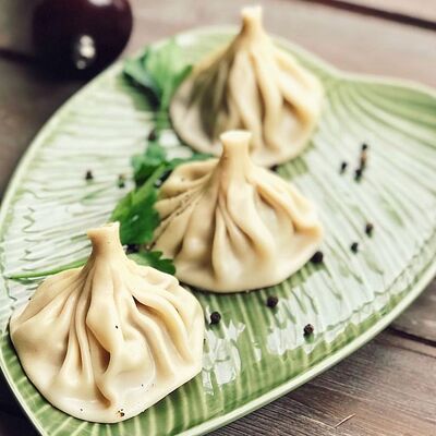 3 хинкали из говядины в Дети Лейтенанта Шмидта по цене 300 ₽