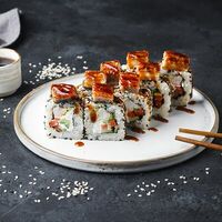 Ролл Дракон с креветкой в SUSHIBOX