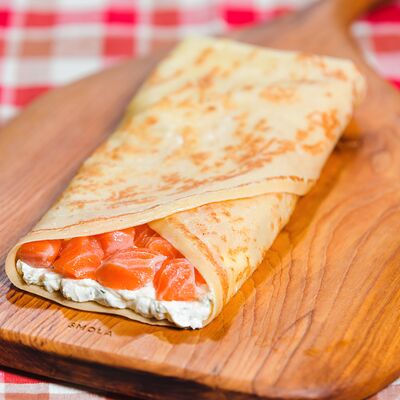 Блин с Лососем в Блин и Мясо по цене 580 ₽
