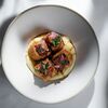 Кацо из говяжьих щечек с картофельным пюре и сыром в МОМО по цене 2250