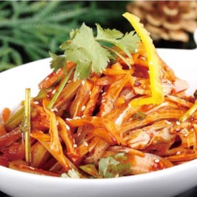 Салат из свиных ушек в остром масле в ГУаНЬ ЯНЬ по цене 1200 ₽