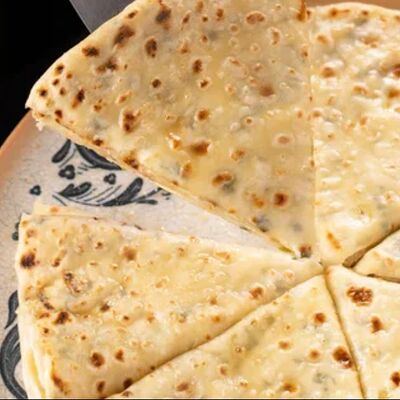 Хычин с сыром и зеленью в Хантама по цене 350 ₽